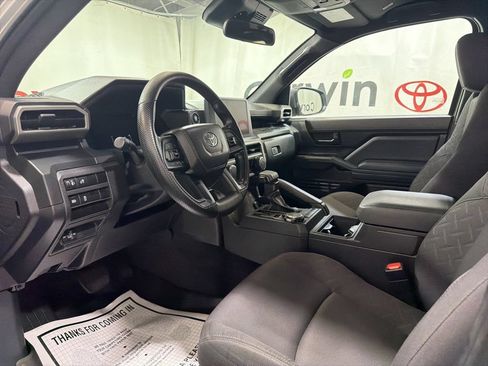 Used 2024 Toyota Tacoma SR AWD/4WD image 20