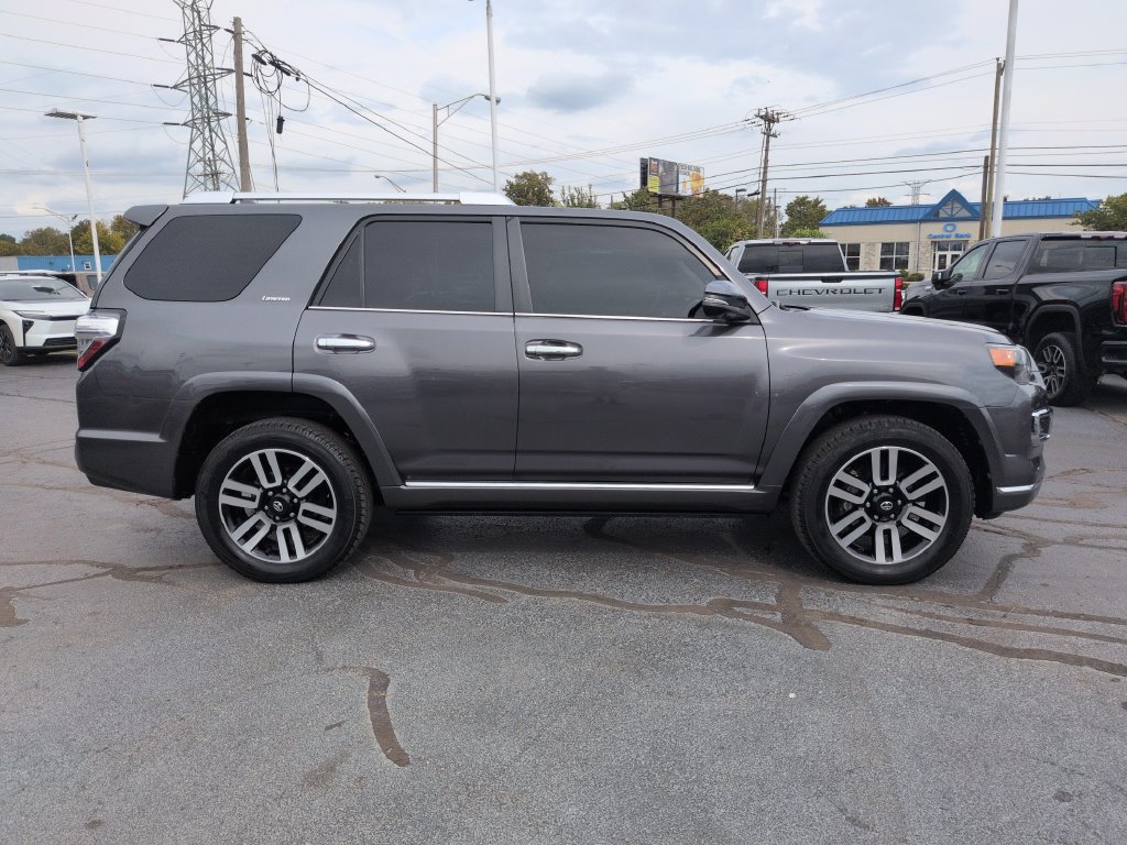 Used 2023 Toyota 4Runner Limited AWD/4WD image 6