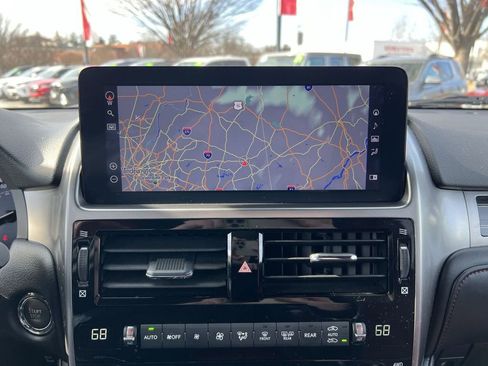 Used 2023 Lexus GX 460 Premium w/ Premium Package image 20