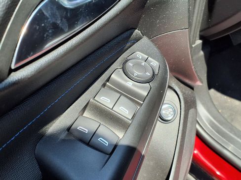 Used 2025 Buick Envista Sport Touring w/ Convenience I Package FWD image 19