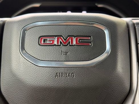 Used 2022 GMC Sierra 1500 AT4 w/ AT4 Premium Package AWD/4WD image 20