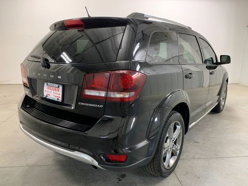Used 2017 Dodge Journey Crossroad w/ Popular Equipment Group FWD image 25