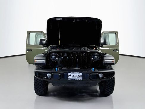 Used 2023 Jeep Wrangler Unlimited w/ Cold Weather Group AWD/4WD image 20