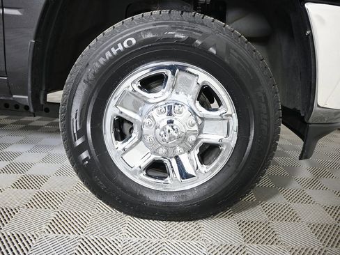 Used 2024 RAM 2500 Tradesman w/ Towing Technology Group image 12