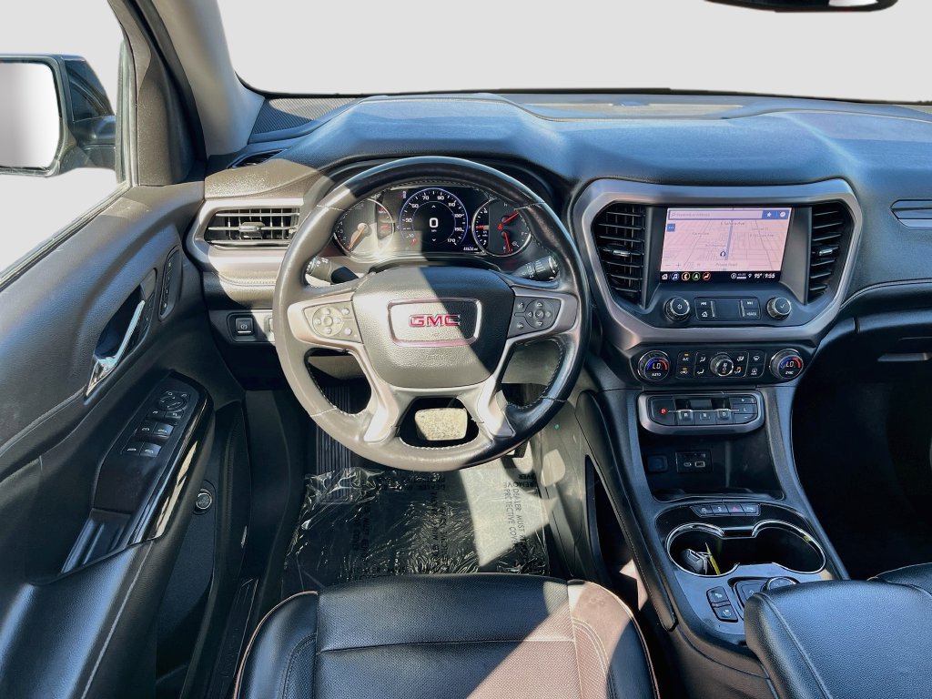 Used 2022 GMC Acadia AT4 w/ Technology Package AWD/4WD image 24