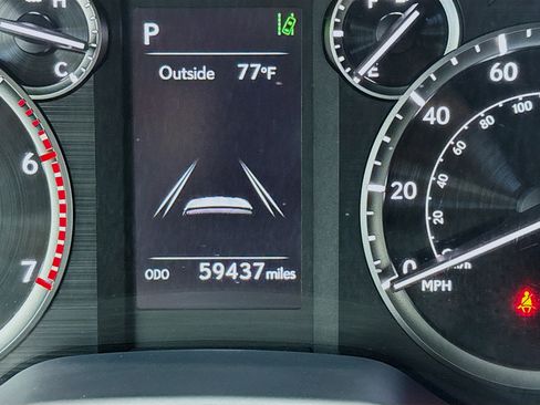 Used 2022 Lexus GX 460 w/ Black Line Special Edition AWD/4WD image 8