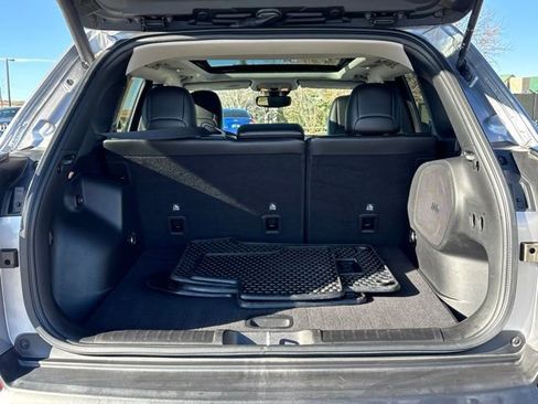 Certified 2021 Jeep Cherokee Trailhawk w/ Sun, Sound & Nav Group image 24