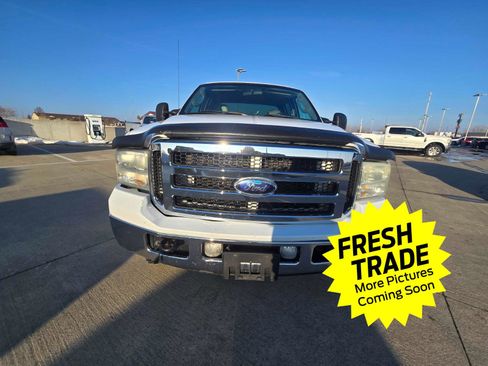 Used 2006 Ford F250 4x4 Crew Cab Super Duty image 2