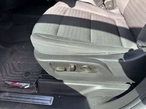 Used 2023 Chevrolet Silverado 1500 RST image 12