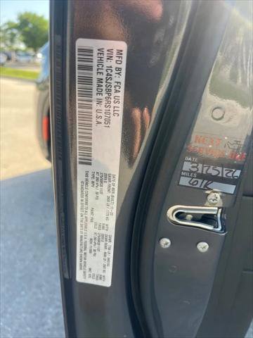 Certified 2024 Jeep Wagoneer L Series II w/ Flexible Seating Group AWD/4WD image 32