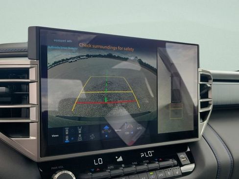 New 2026 Toyota Tundra Platinum AWD/4WD image 17