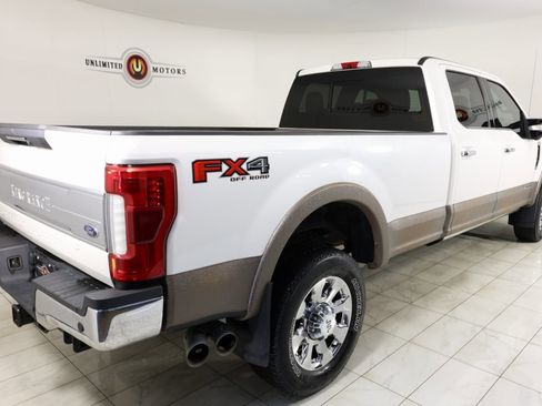 Used 2019 Ford F350 King Ranch w/ King Ranch Ultimate Package image 3