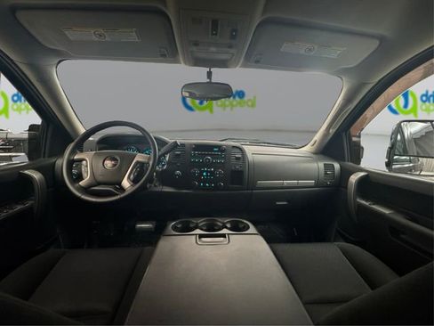 Used 2010 GMC Sierra 2500 SLE w/ SLE Preferred Package image 27