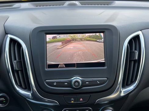 Used 2023 Chevrolet Equinox LT w/ Driver Convenience Package AWD/4WD image 26