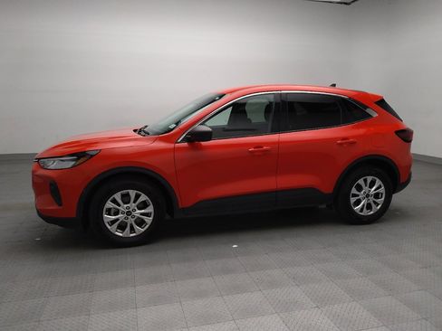 Used 2024 Ford Escape Active image 2