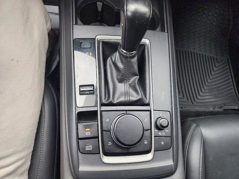 Used 2021 MAZDA CX-30 FWD 2.5 S w/ Select Package image 19