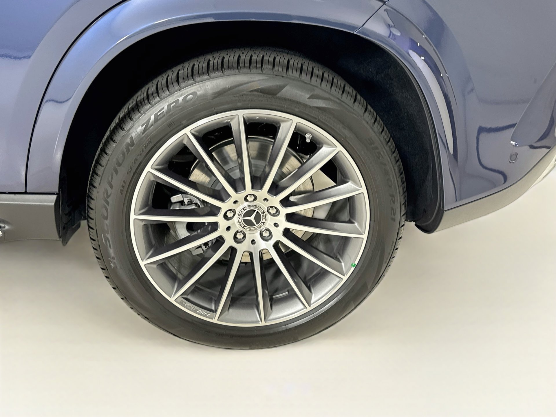 New 2026 Mercedes-Benz GLE 450 4MATIC image 34