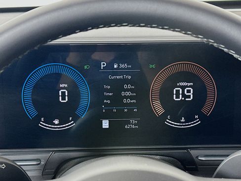 Used 2025 Hyundai Kona SEL image 12