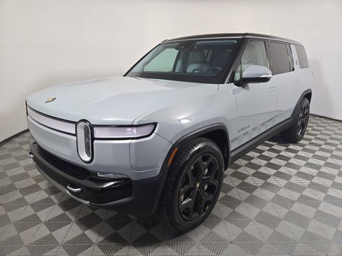 Used 2024 Rivian R1S Adventure AWD/4WD image 1