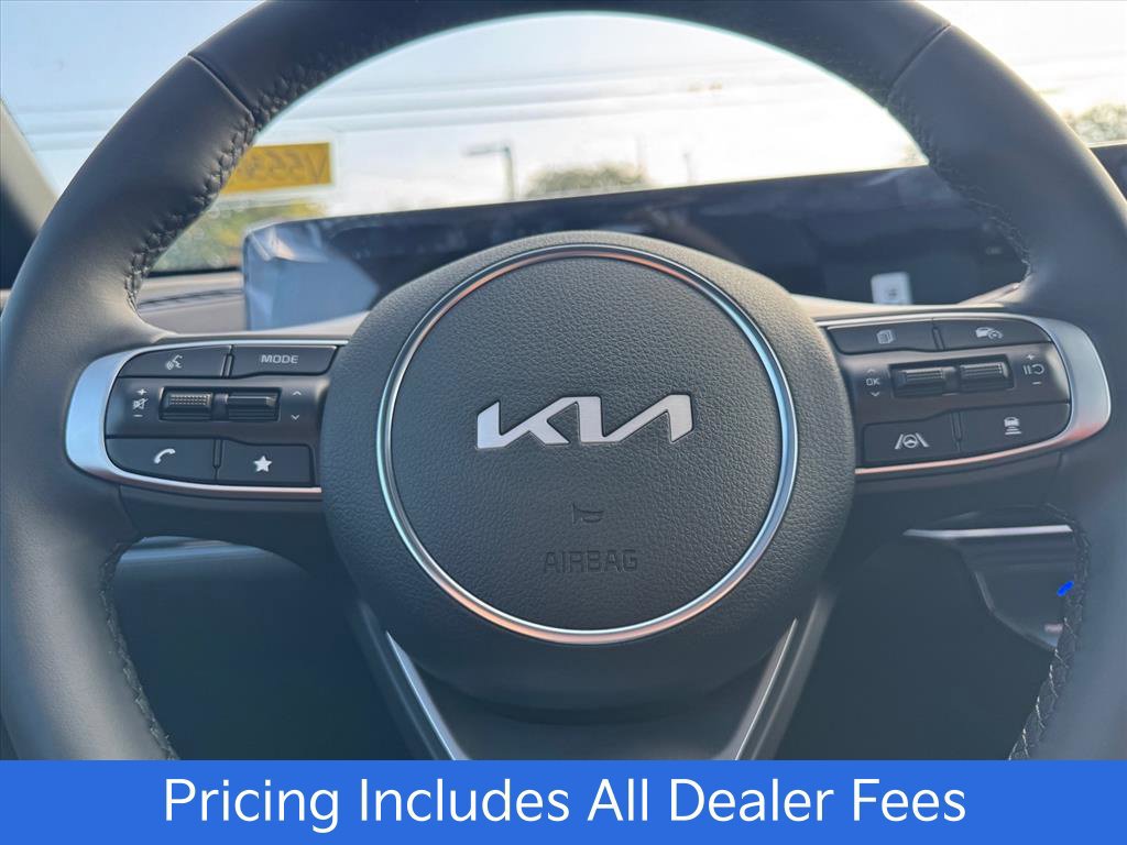 New 2027 Kia K5 GT-Line FWD image 14