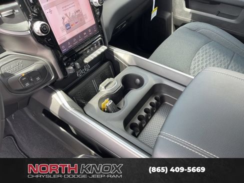 New 2026 RAM 3500 Big Horn AWD/4WD image 10