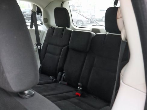 Used 2019 Dodge Grand Caravan SE image 32