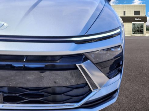 New 2026 Hyundai Sonata SEL FWD image 10