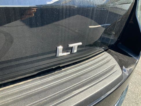 New 2026 Chevrolet Suburban LT AWD/4WD image 33