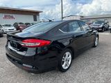 Used 2018 Ford Fusion SE w/ Fusion SE Technology Package image 6