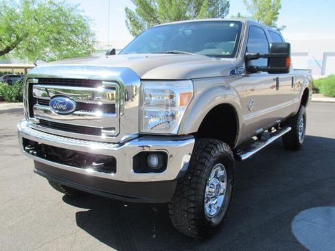 Used 2014 Ford F250 XLT w/ XLT Value Package AWD/4WD image 3