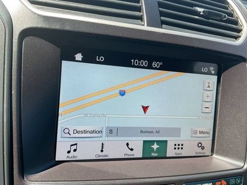 Used 2017 Ford Explorer XLT w/ Equipment Group 202A FWD image 18