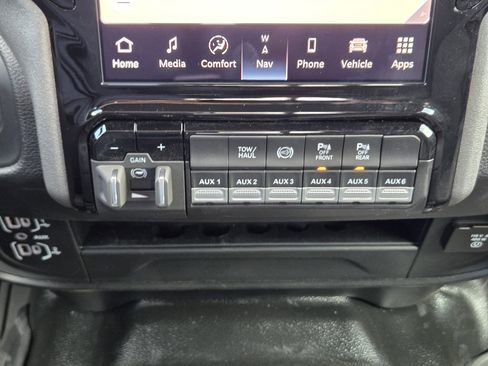 New 2026 RAM 2500 Tradesman AWD/4WD image 16