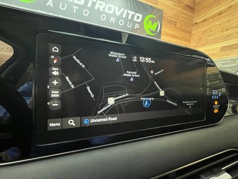 Used 2022 Hyundai Palisade Limited AWD/4WD image 21