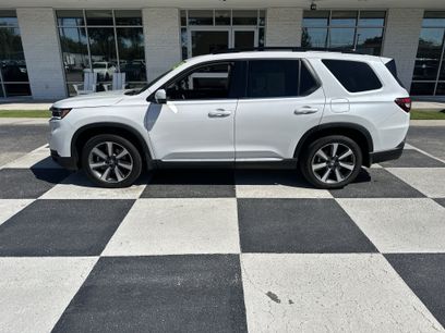 Used 2025 Honda Pilot Elite