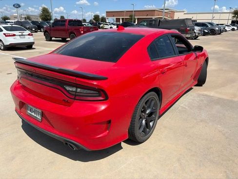 Used 2023 Dodge Charger R/T w/ Blacktop Package RWD image 3
