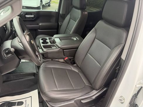 Used 2021 Chevrolet Silverado 1500 W/T w/ WT Value Package AWD/4WD image 10