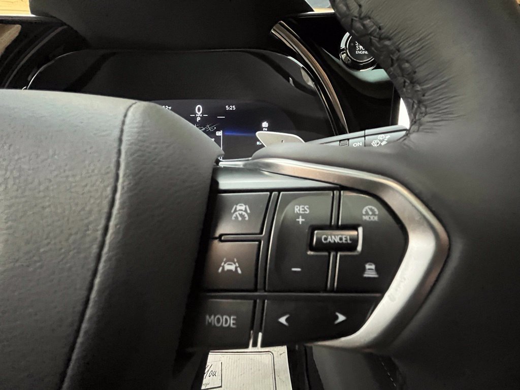 Used 2025 Lexus RX 350 Premium w/ Kick Sensor & Tow Package AWD/4WD image 33