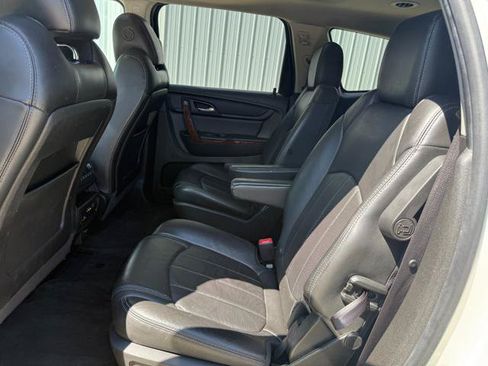 Used 2014 Chevrolet Traverse LTZ AWD/4WD image 11