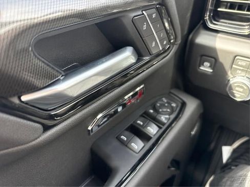 New 2026 GMC Sierra 1500 AT4 w/ AT4 Premium Package AWD/4WD image 16