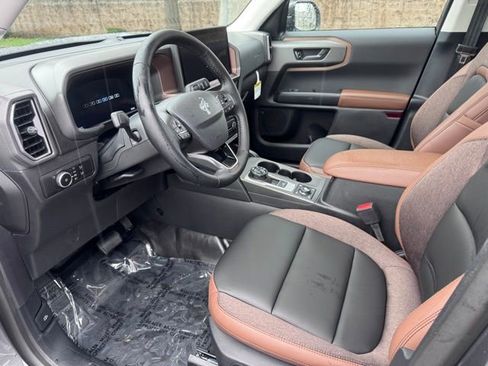 New 2026 Ford Bronco Sport Outer Banks w/ Sasquatch Outer Banks Package AWD/4WD image 13