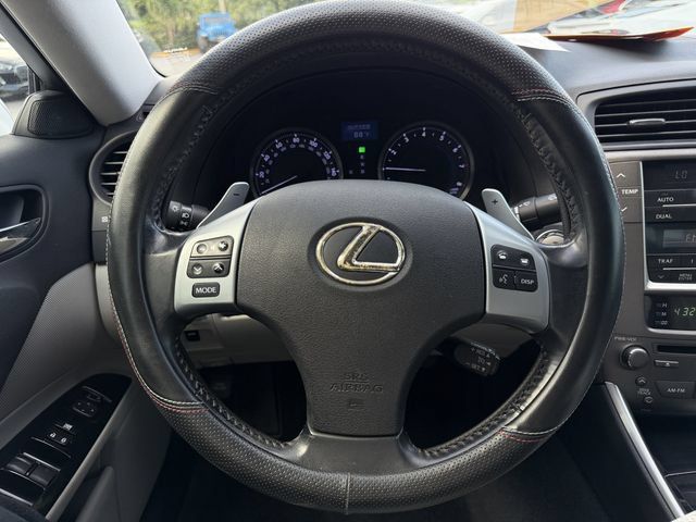 Used 2011 Lexus IS 250 RWD image 16