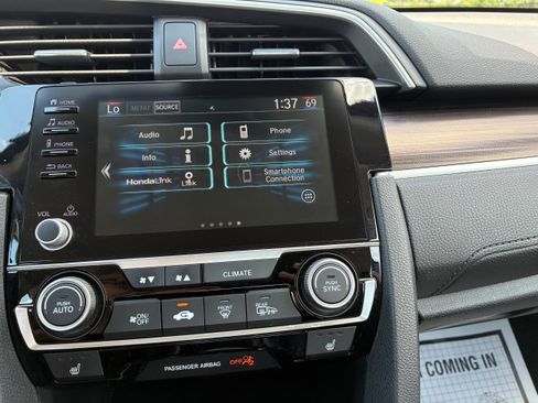 Used 2020 Honda Civic EX-L image 9