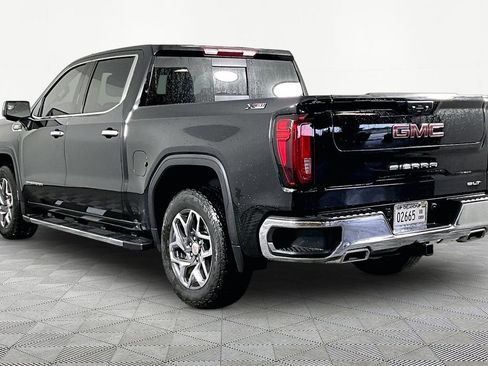 Used 2025 GMC Sierra 1500 SLT w/ SLT Premium Package AWD/4WD image 4