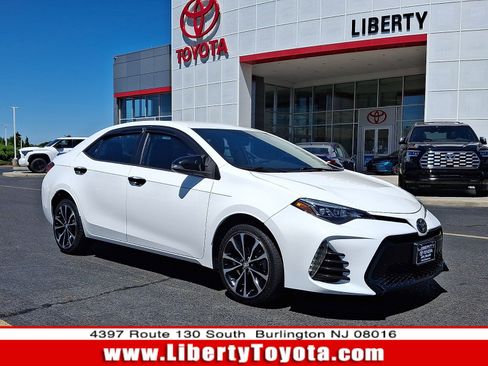 Used 2019 Toyota Corolla SE FWD image 1