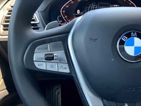 Certified 2024 BMW X4 xDrive30i image 16