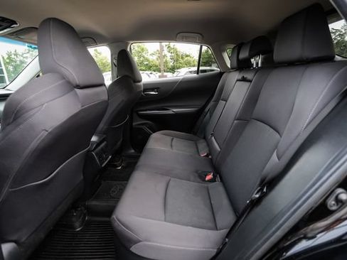 Used 2023 Toyota Venza LE AWD/4WD image 51