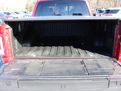 Used 2022 Ford F150 Platinum w/ Equipment Group 701A High image 9