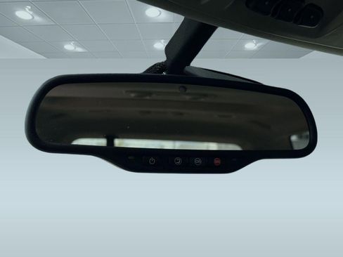 Used 2014 GMC Acadia Denali image 16