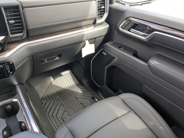 New 2026 Chevrolet Silverado 1500 RST w/ RST All Star Premium Package AWD/4WD image 17