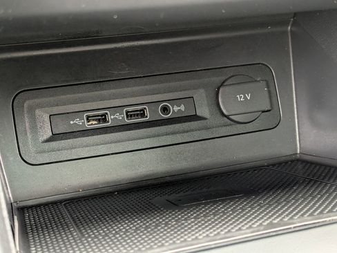 Used 2021 Volkswagen Atlas SE image 22